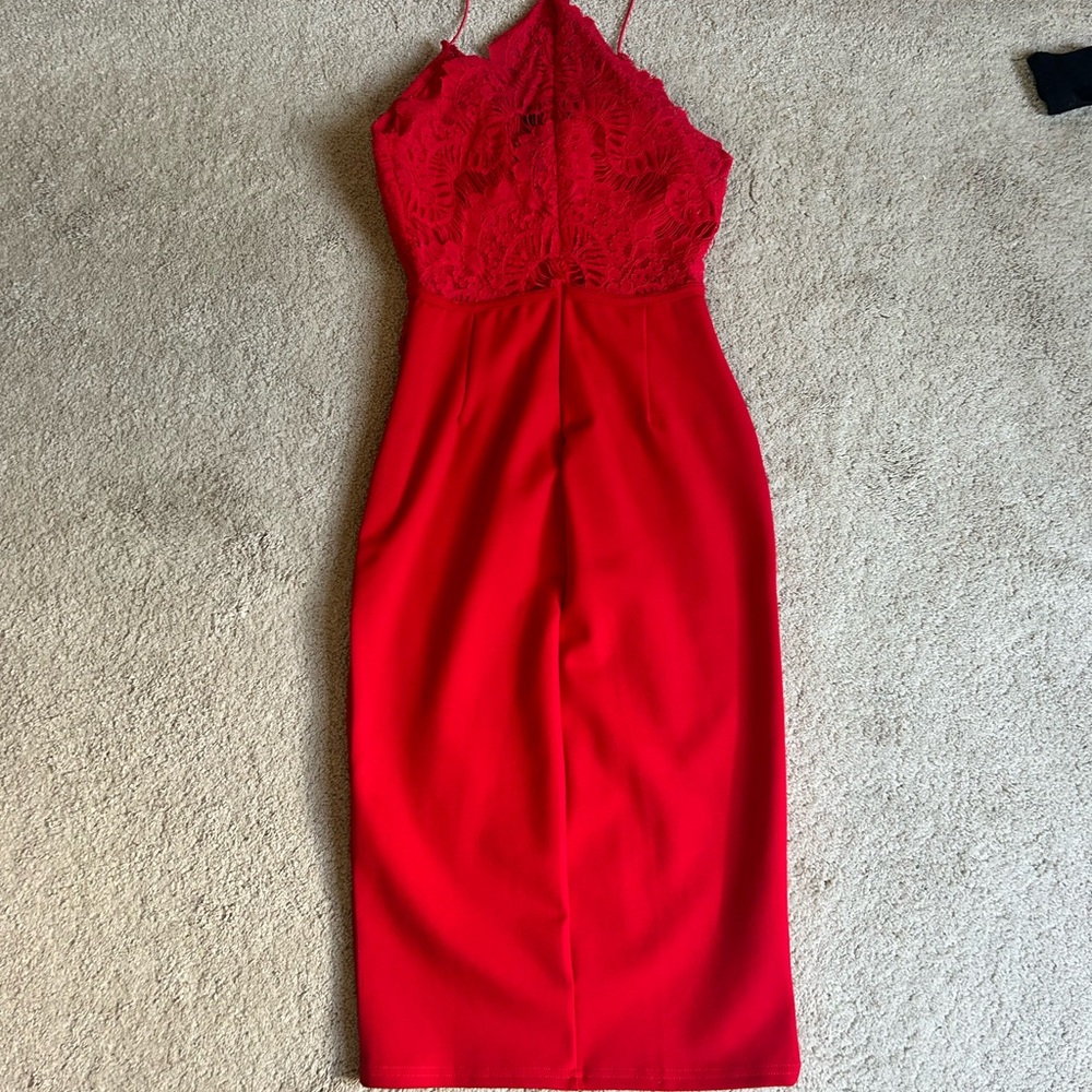 Hello Molly Red Lace Midi Dress - Picture 3 of 4